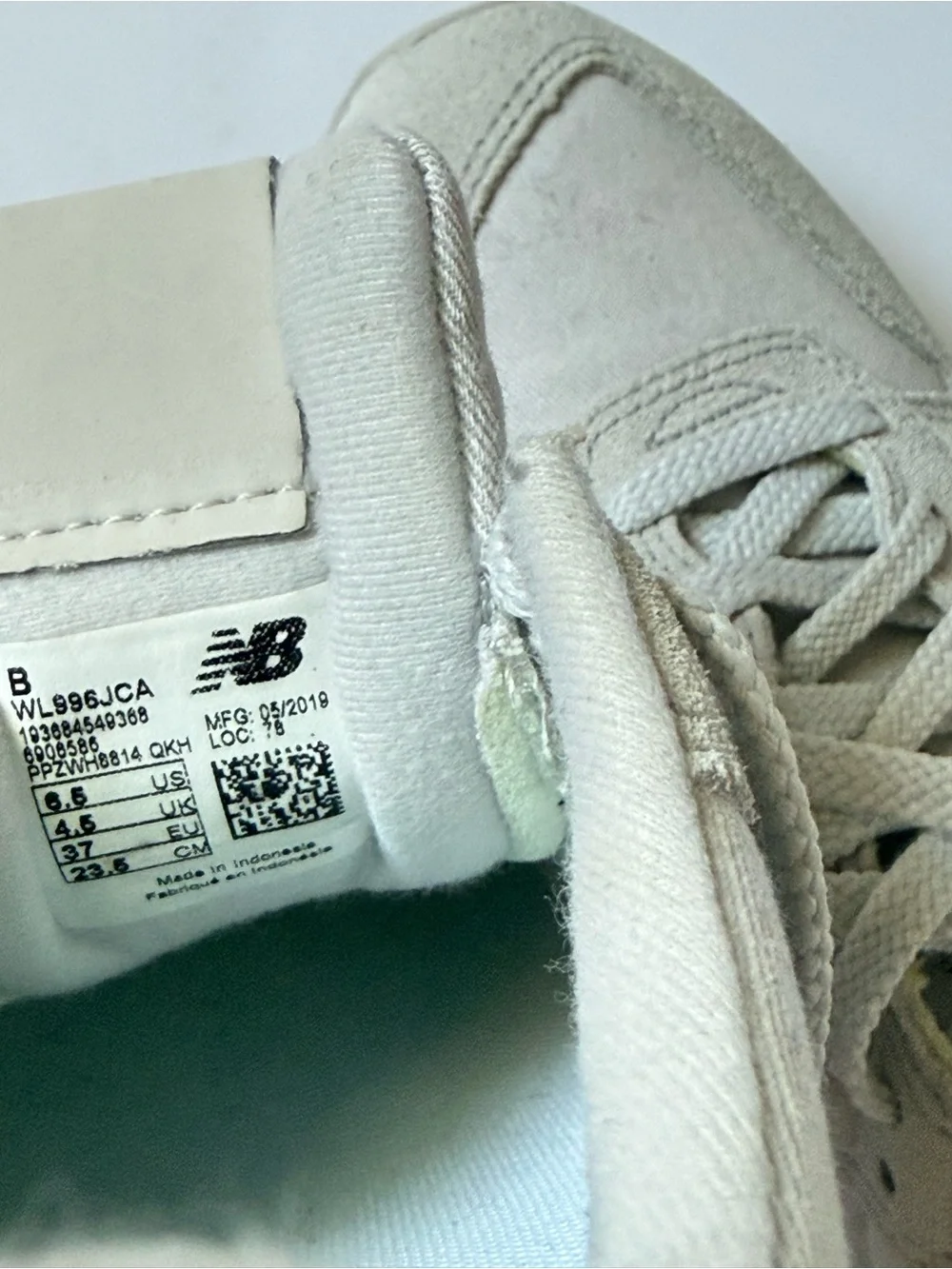 New Balance x J.Crew 996 Women’s Sneakers Gray